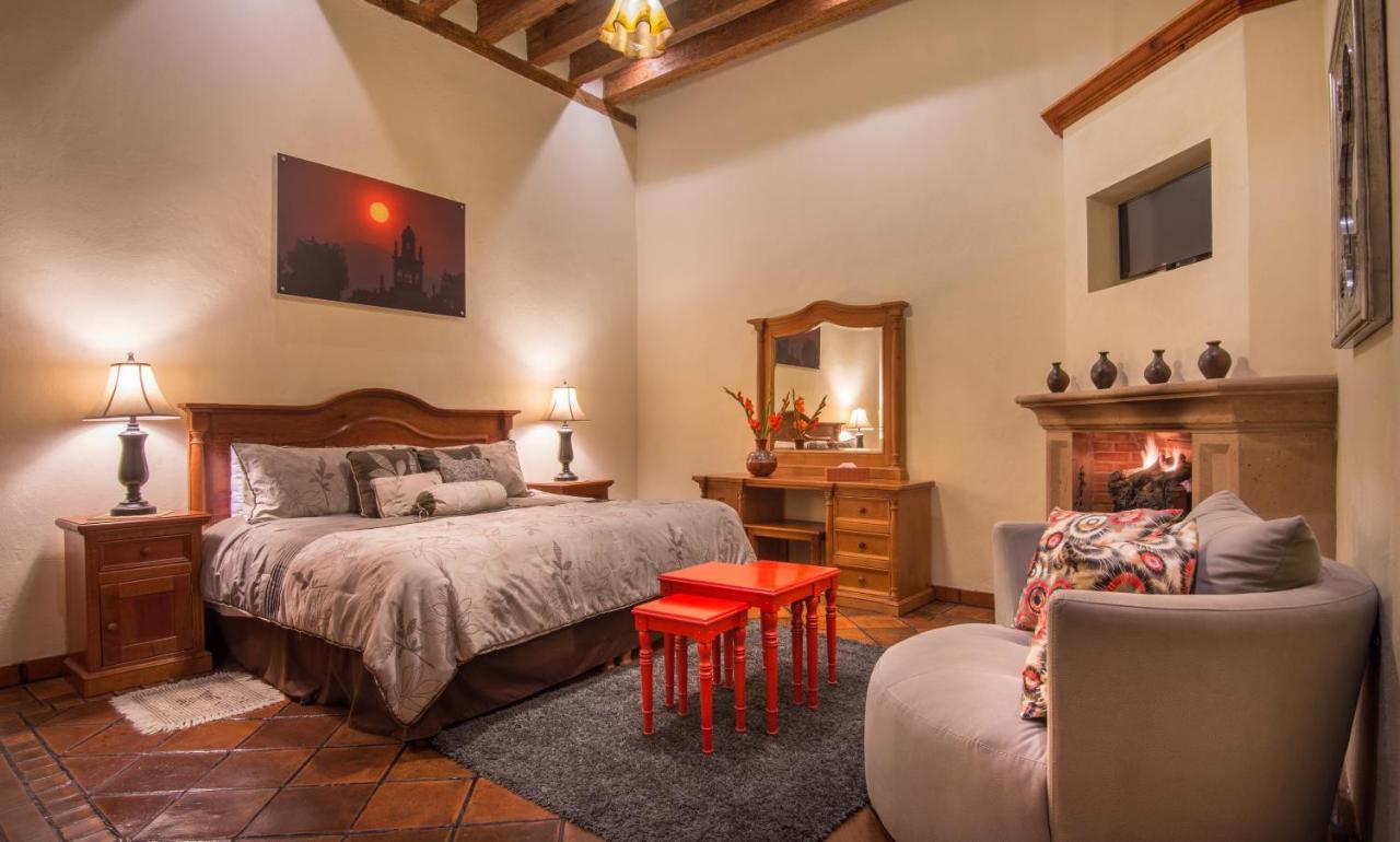 Hotel Casa Del Naranjo Pátzcuaro Екстериор снимка