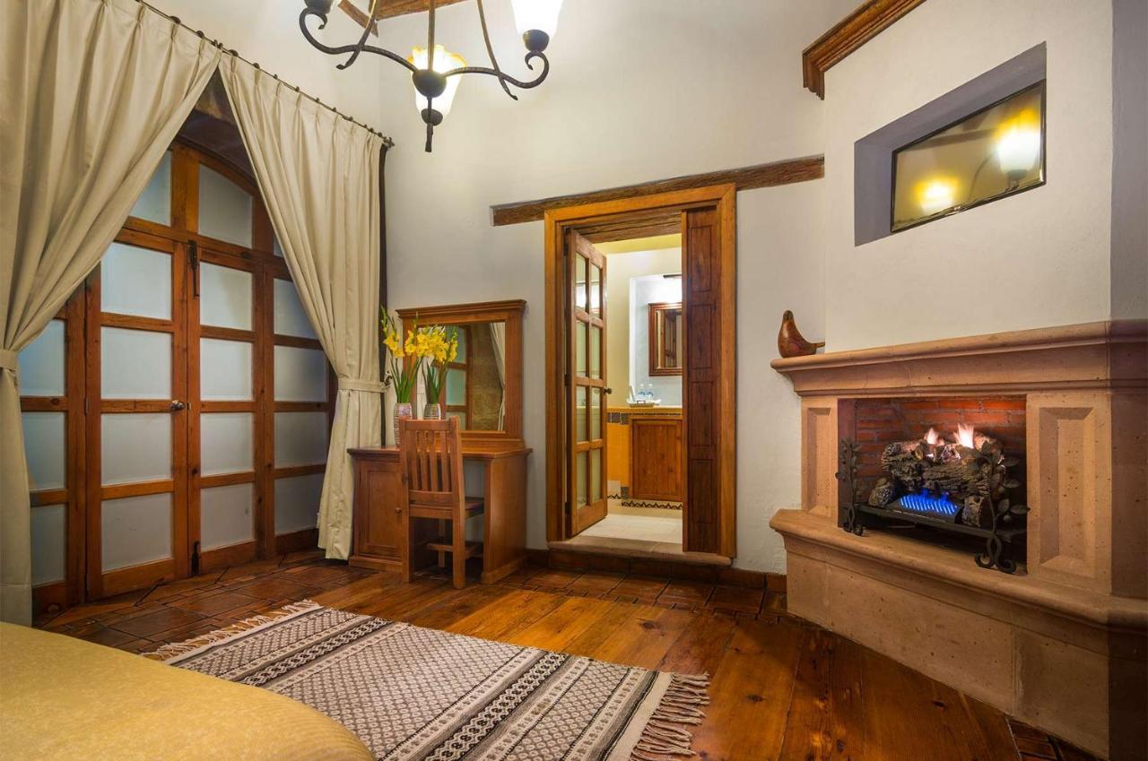 Hotel Casa Del Naranjo Pátzcuaro Екстериор снимка
