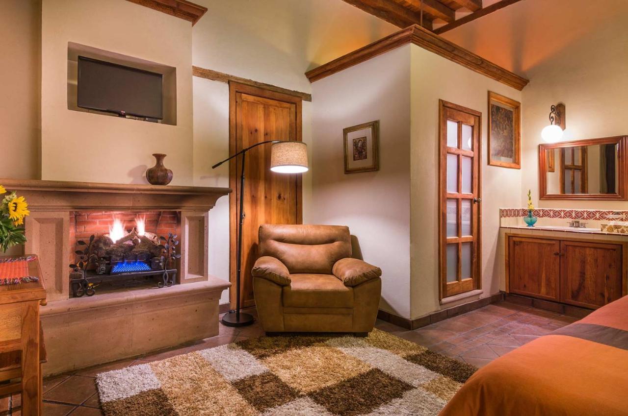 Hotel Casa Del Naranjo Pátzcuaro Екстериор снимка