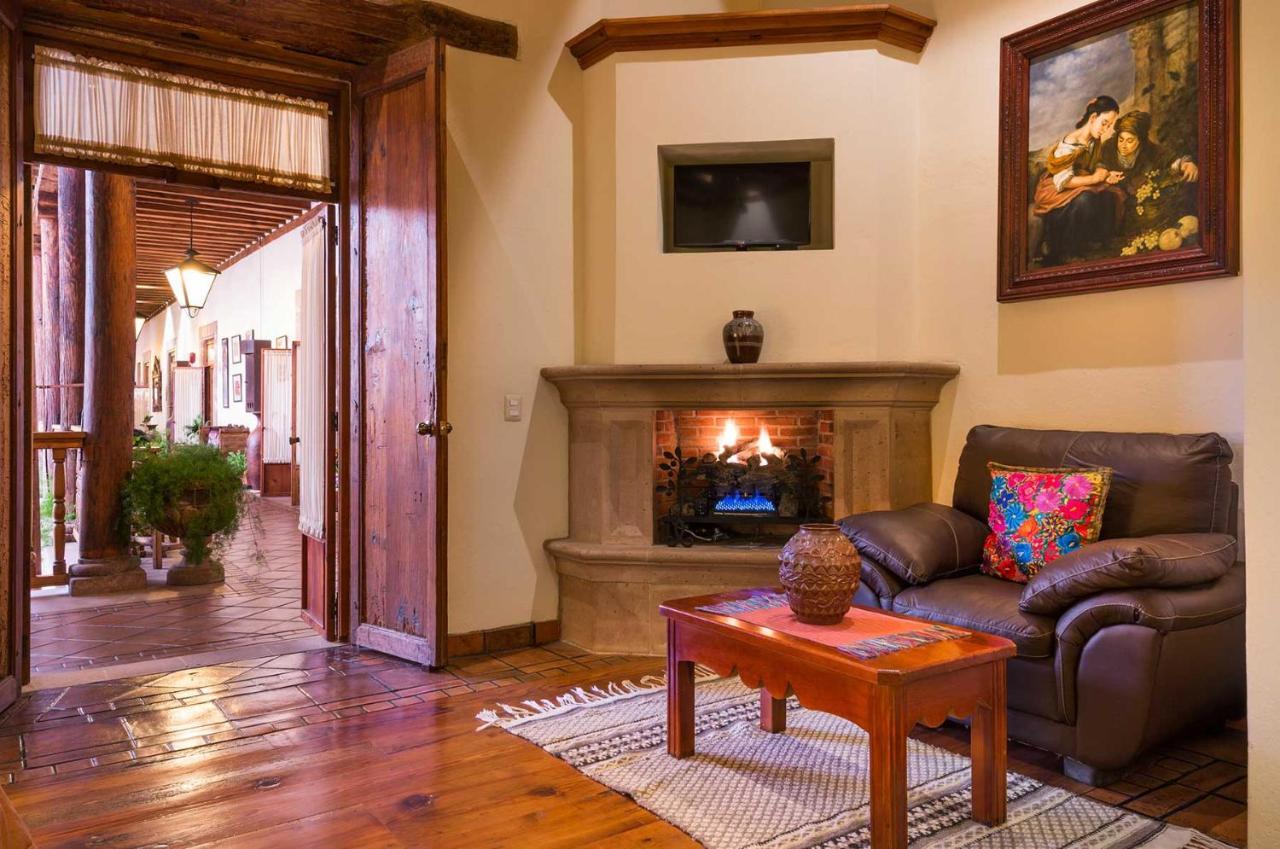 Hotel Casa Del Naranjo Pátzcuaro Екстериор снимка
